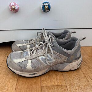 New Balance 878 Grey Cream Dark Taupe US Size 9 Sneakers Trainers Athletic Shoes